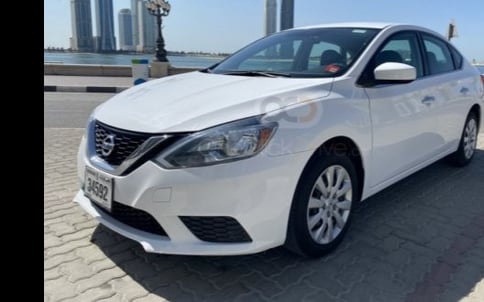 Blanc Nissan Sentra 2021, 2021 à louer à Dubaï