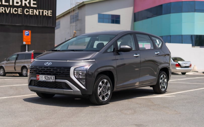 Hyundai Stargazer (Gri)