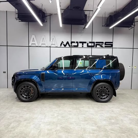 Land Rover Defender (Blu)