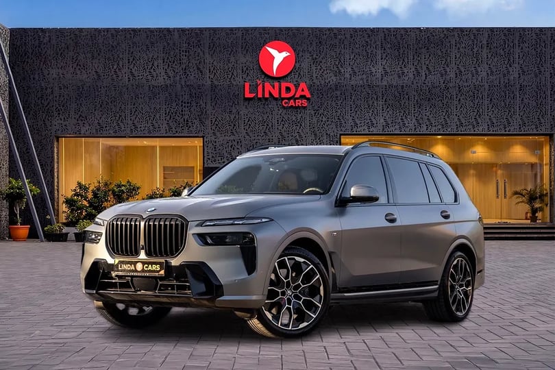 BMW X7 (Grey)