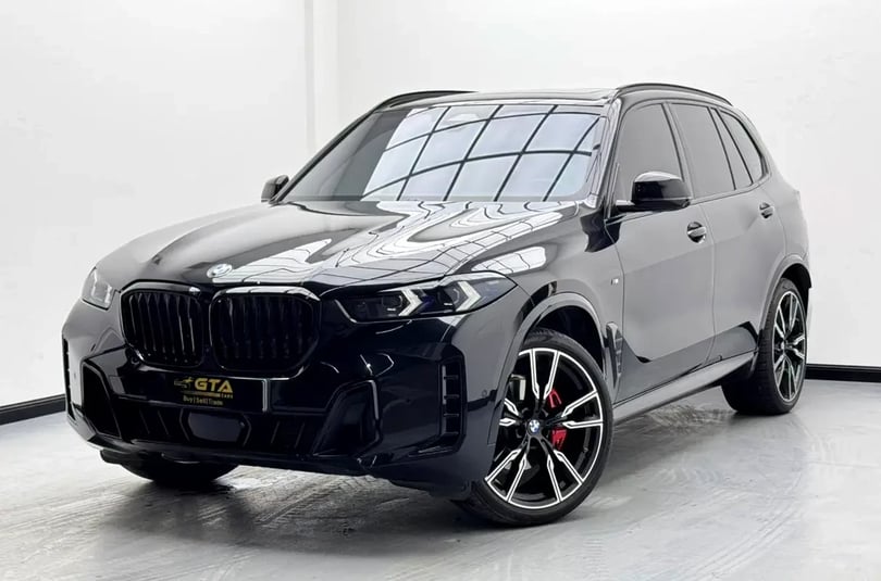 BMW X5 (Black)