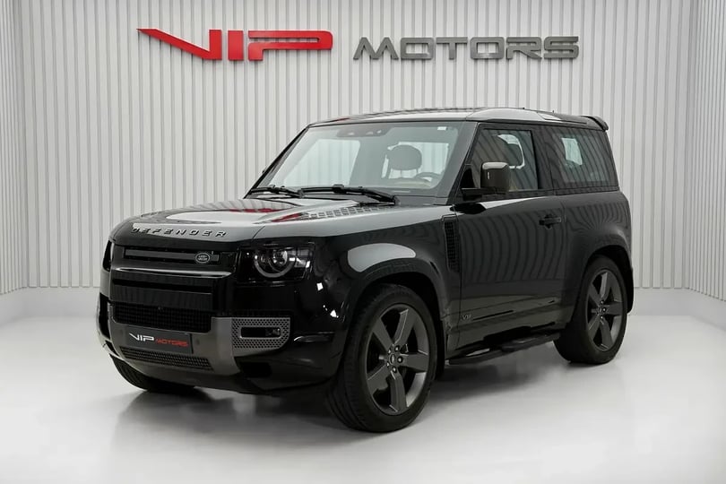 Land Rover Defender (Black)