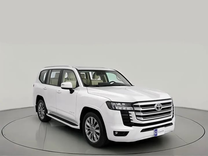 Toyota Land Cruiser (Beyaz)