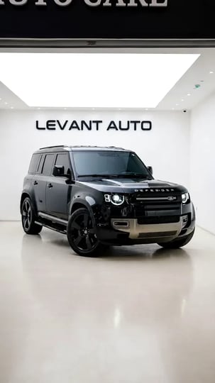 Land Rover Defender (Black)