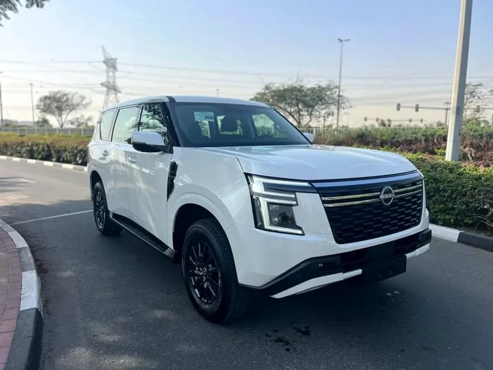 Nissan Patrol (Beyaz)