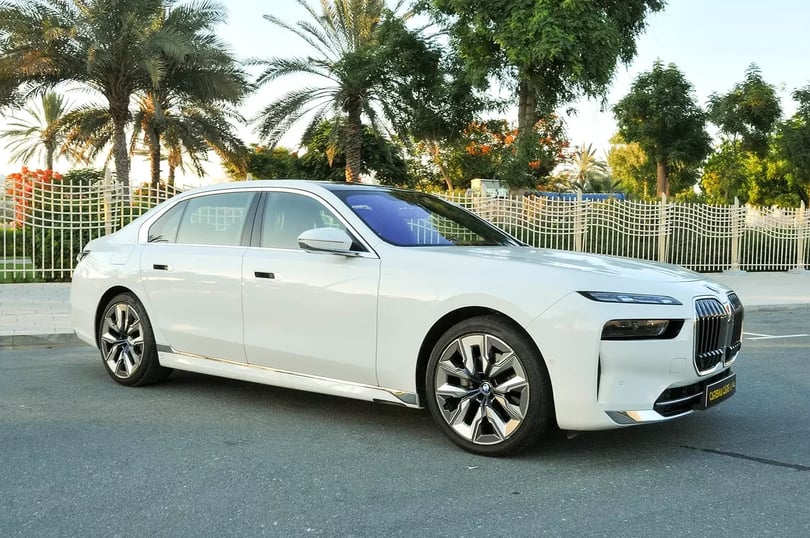 BMW 7 Serisi (Beyaz)