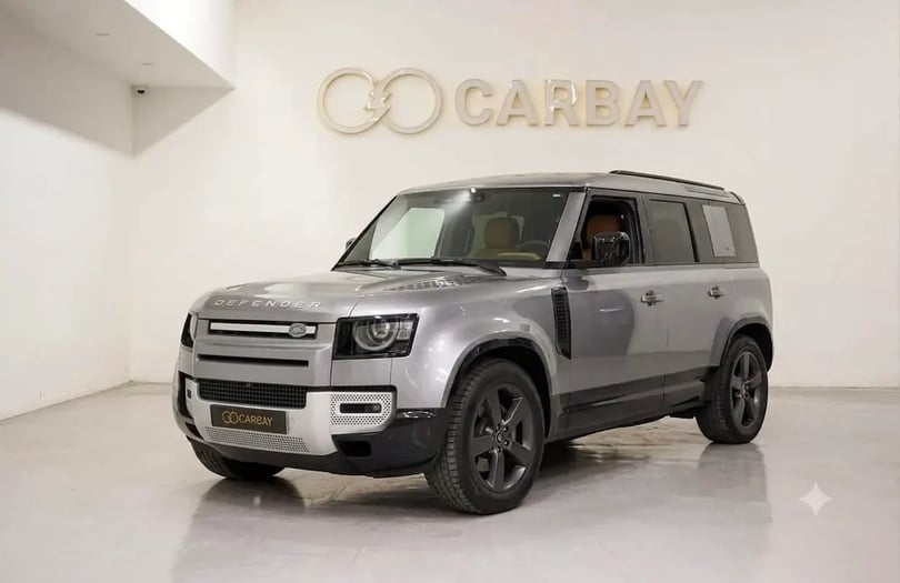 Land Rover Defender (Grey)