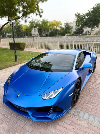 Lamborghini Huracan (Blue)