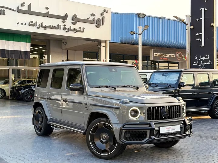 Mercedes G class (Grey)