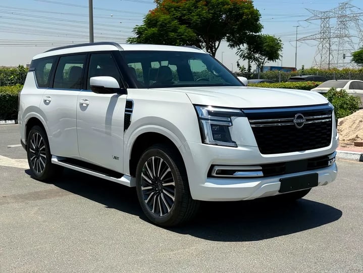Nissan Patrol (Beyaz)