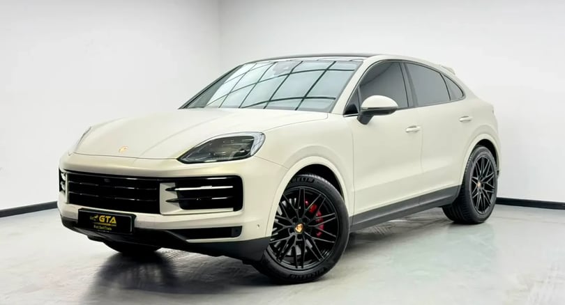 Porsche Cayenne (Beige)