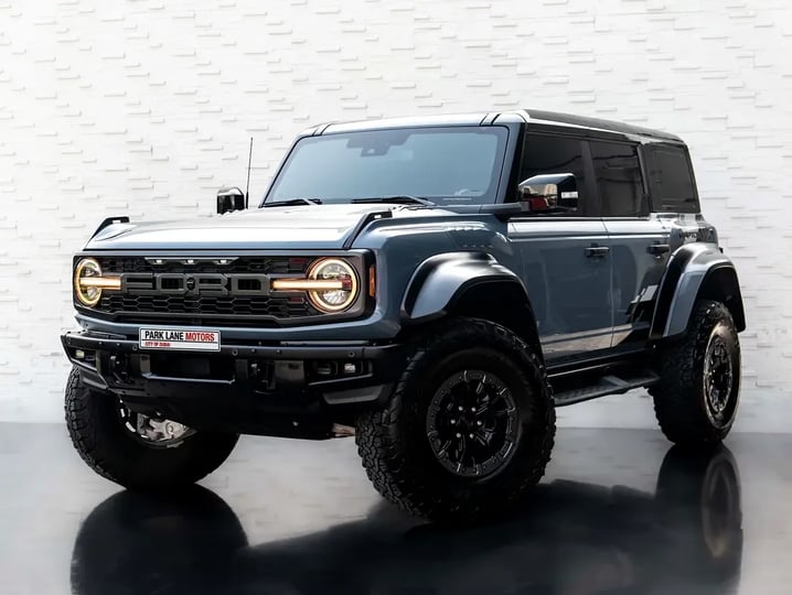 Miete Ford Bronco Raptor in Dubai