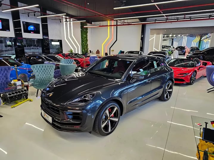 Porsche Macan (Grigio)