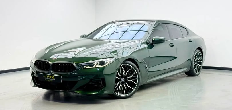 BMW 8 Series (Green)