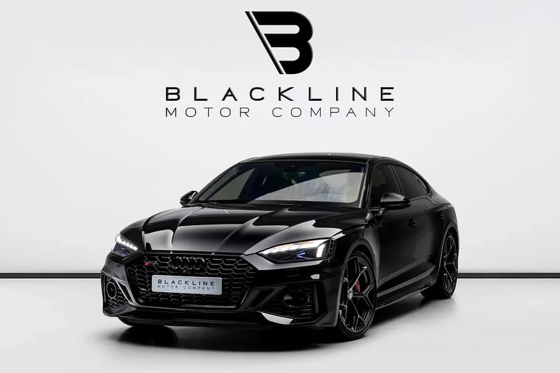 奥迪 RS5 (黑色)