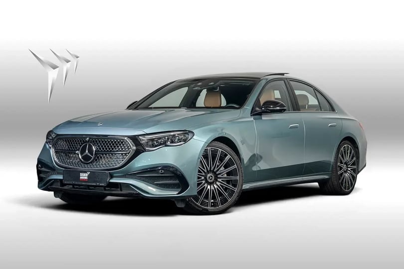 Mercedes E Class (Silver)