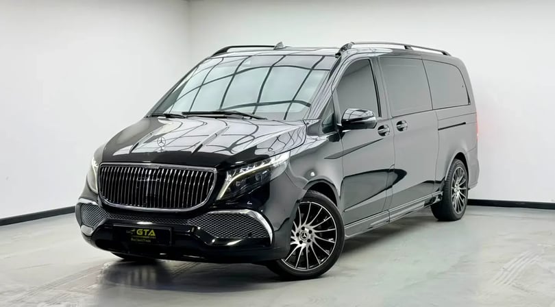 Mercedes V Class (Black)