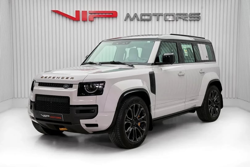 Land Rover Defender (Grey)