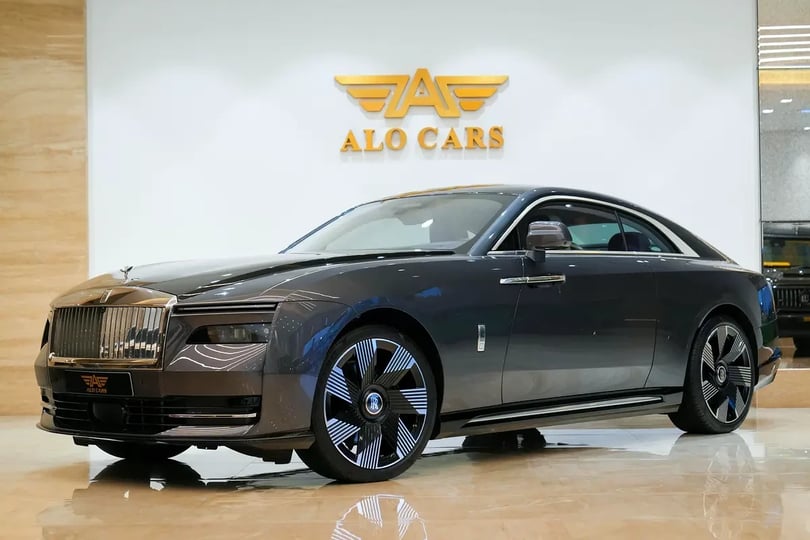 Rolls Royce Spectre (Grigio)