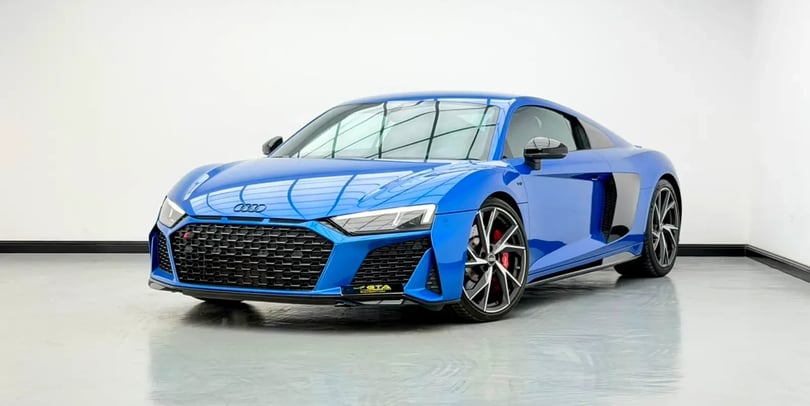Audi R8 (Mavi)