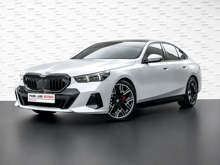 BMW 5 Serisi (Gri)