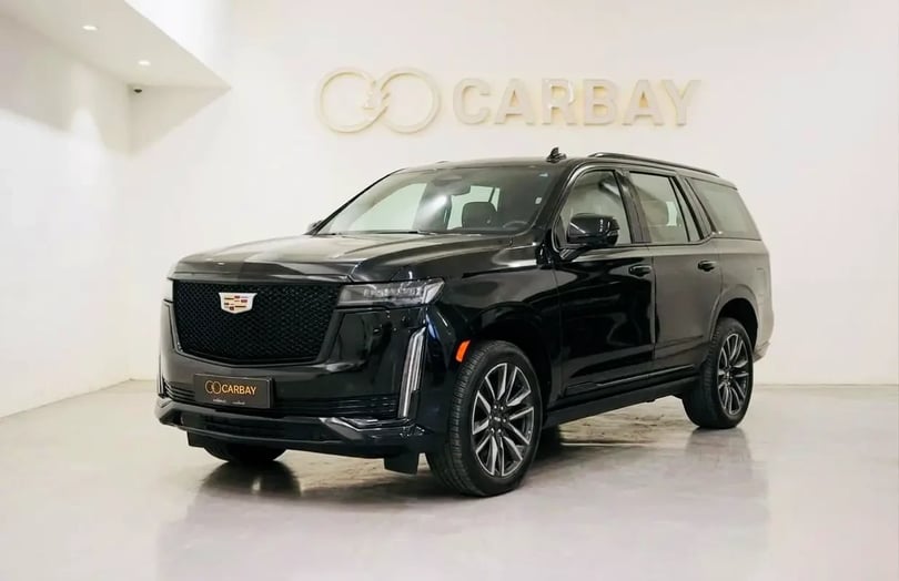 Cadillac Escalade (Black)