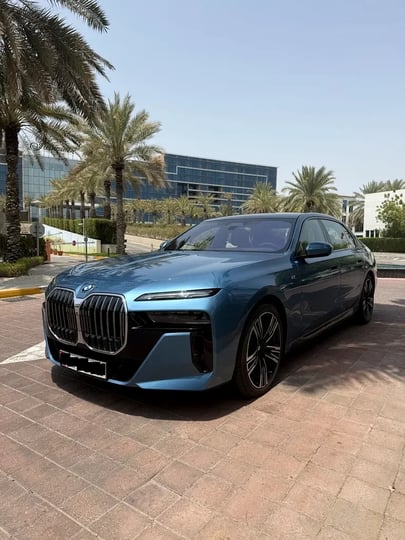 BMW 7 Serie (Blau)