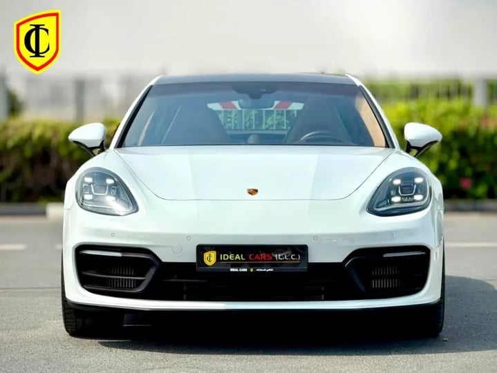 Porsche Panamera (Blanco)