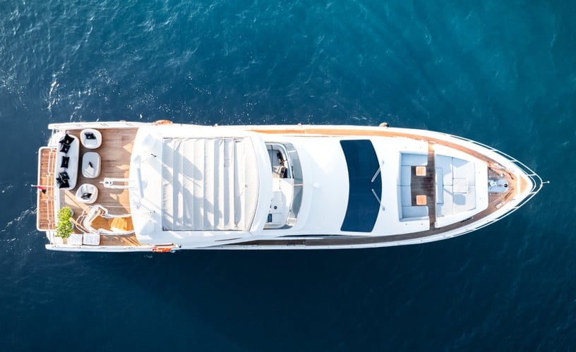Azimut Satisfaction 88 piede (27m) in affitto a Dubai