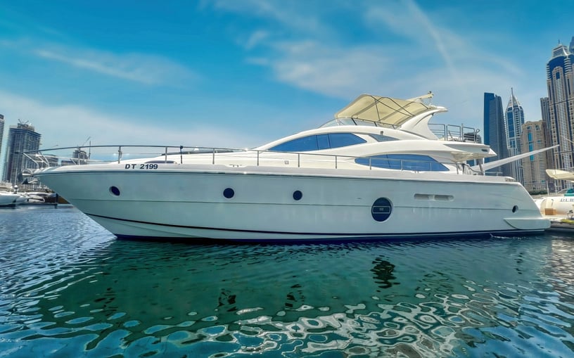 Motorboot Aicon Cheire 64 ft in Dubai Harbour te huur in Dubai