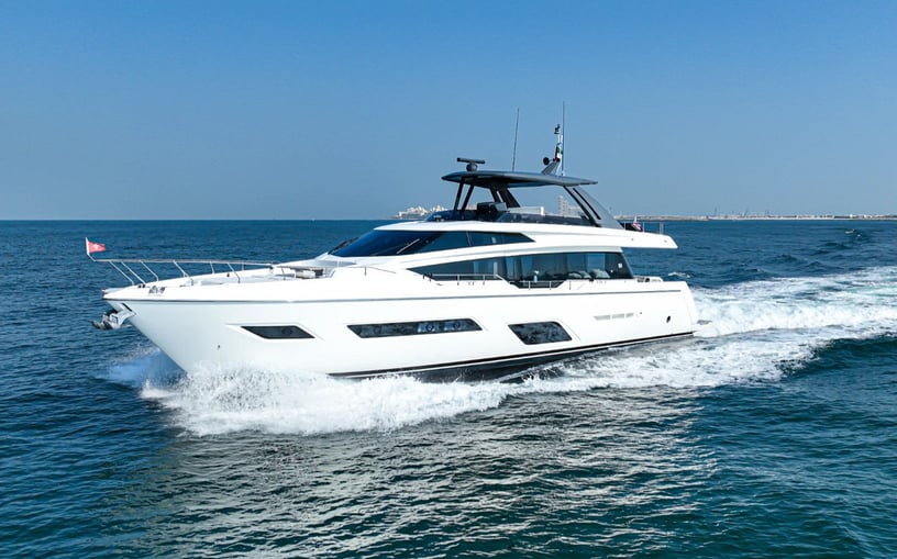 Motorboot Ferretti 78 ft in Dubai Harbour te huur in Dubai