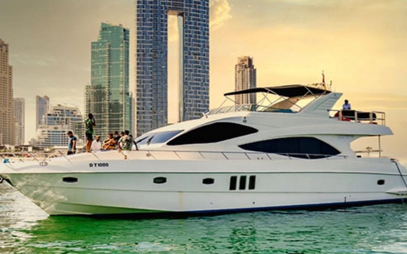 Motorboot Majesty 70 ft in Dubai Marina te huur in Dubai