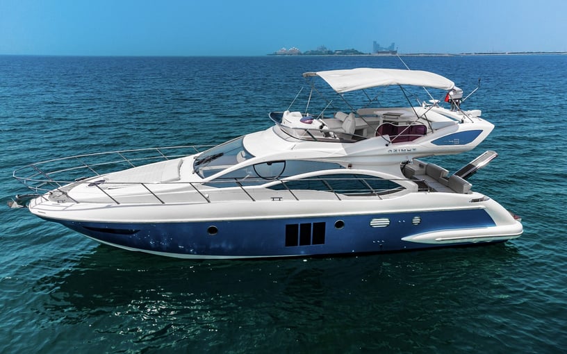 Motorboot Azimut No Regrets 48 ft in Dubai Harbour te huur in Dubai