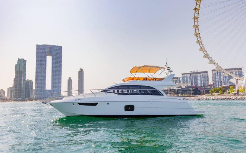 Motorboot Sky Walker Gib 52 ft in Dubai Harbour te huur in Dubai