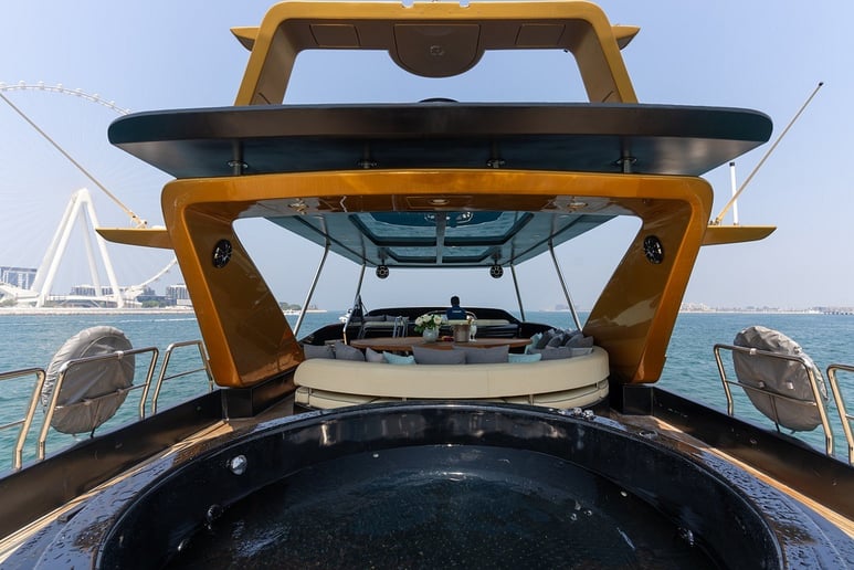 Azimut Anna with Jacuzzi 85 ft (26m) Power boat in Dubai Harbour for rent in Dubai 8