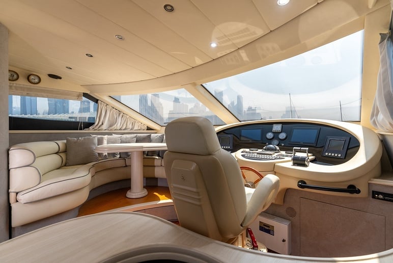 Azimut Anna with Jacuzzi 85 ft (26m) Power boat in Dubai Harbour for rent in Dubai 12