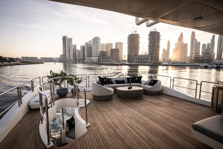 Azimut Satisfaction 88 ft (27m) Power boat in Dubai Harbour for rent in Dubai 1