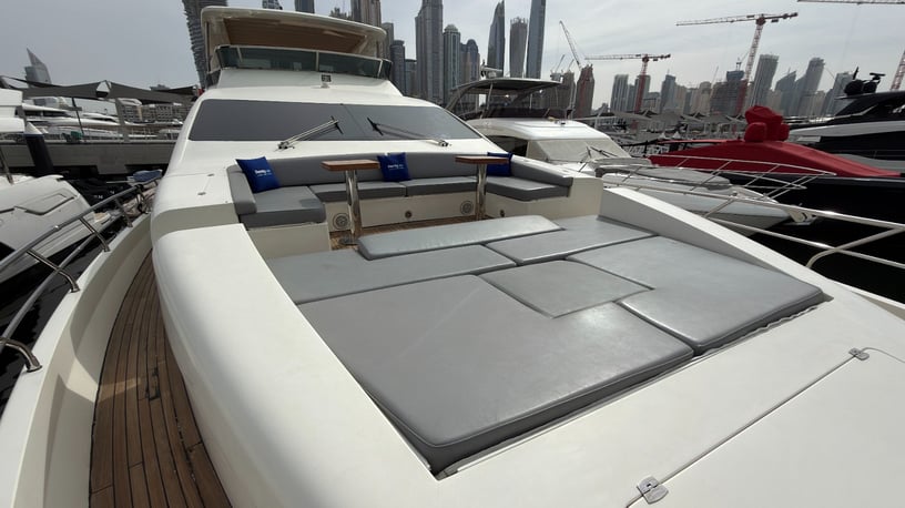 Azimut Satisfaction 88 ft (27m) Power boat in Dubai Harbour for rent in Dubai 14