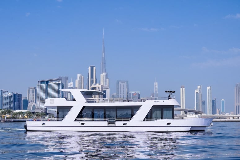 Bella Vitta 100 pie (31m) Casa flotante en Dubai Harbour para alquiler en Dub&aacute;i