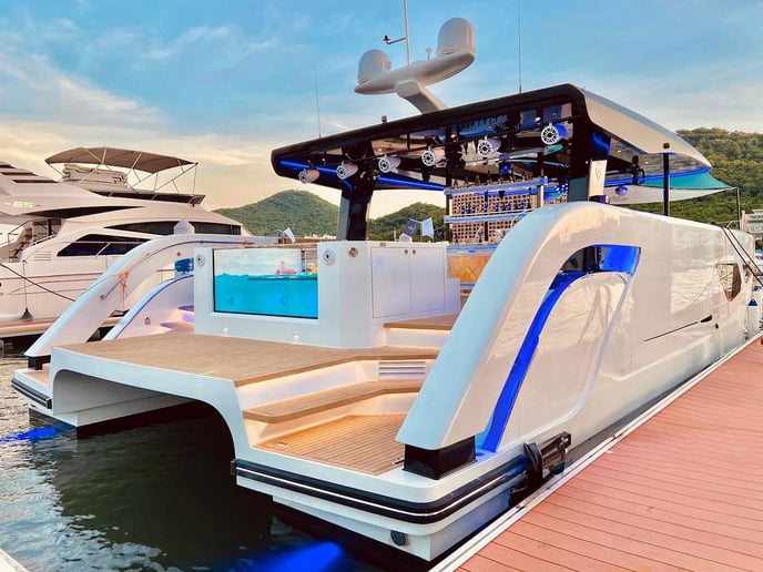 在迪拜 租 Catamaran Ozone 55 英尺 (17m) 双体船 在迪拜港 9