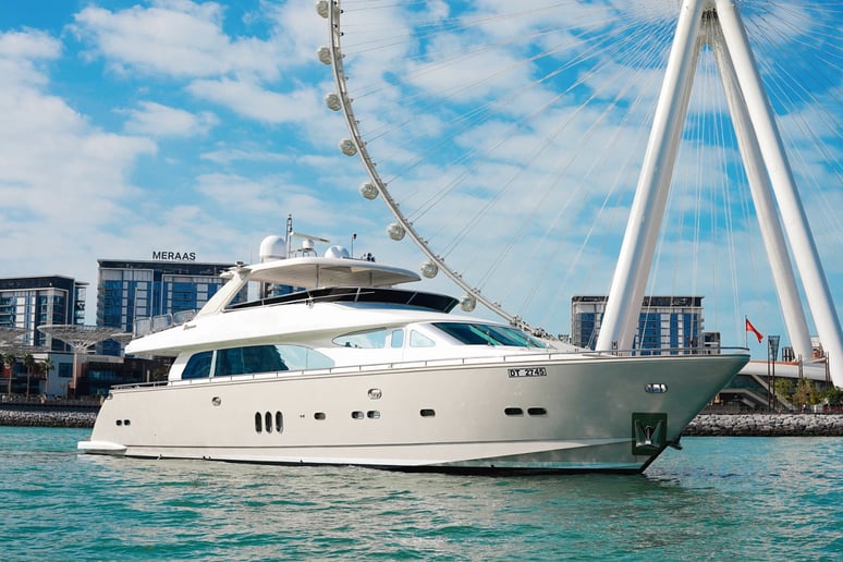 Dubai'de kiralık Etoupe A3 98 ft (30m) Motorlu tekne - Dubai Harbour