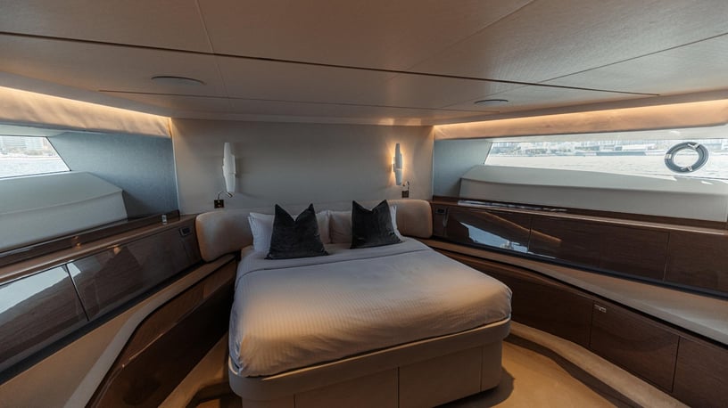 Princess 95X Super-flybridge 95 ft (29m) Power boat in Dubai Harbour for rent in Dubai 5