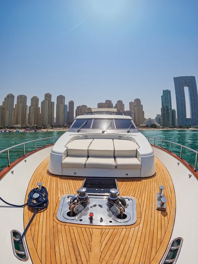 Dubai'de kiralık San Lorenzo 82 ft (25m) Motorlu tekne - Dubai Harbour 6