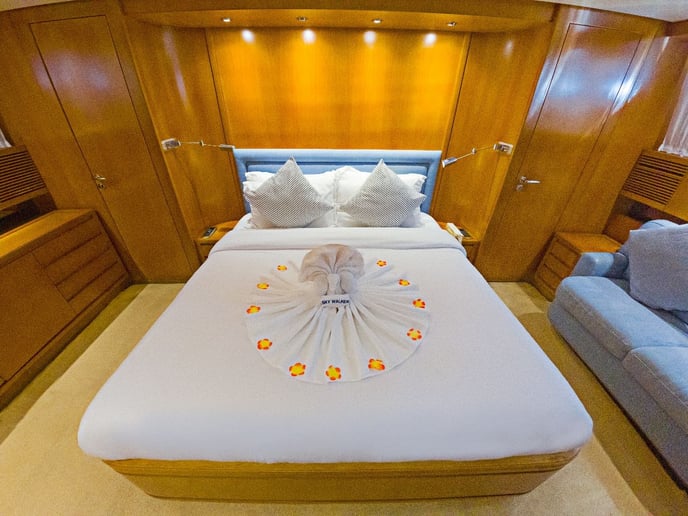 Dubai'de kiralık San Lorenzo 82 ft (25m) Motorlu tekne - Dubai Harbour 2