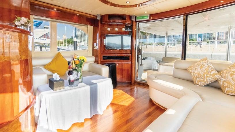 Dubai'de kiralık Majesty Silver Creek 61 ft (19m) Motorlu tekne - Dubai Harbour 5
