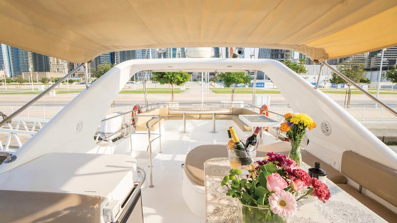 Dubai'de kiralık Majesty Silver Creek 61 ft (19m) Motorlu tekne - Dubai Harbour 3