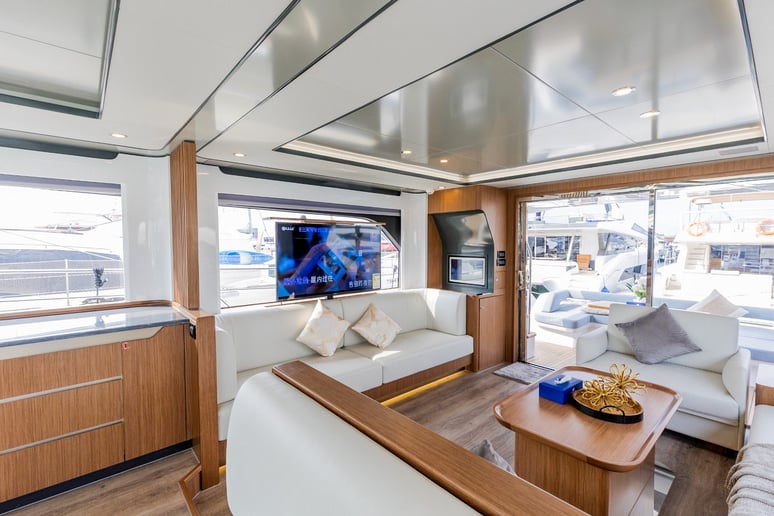 Sky Walker Amie X62 Sport 62 ft (19m) Power boat in Dubai Harbour for rent in Dubai 6