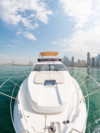 Sky Walker Uno 52 ft (16m) Power boat in Dubai Harbour for rent in Dubai
