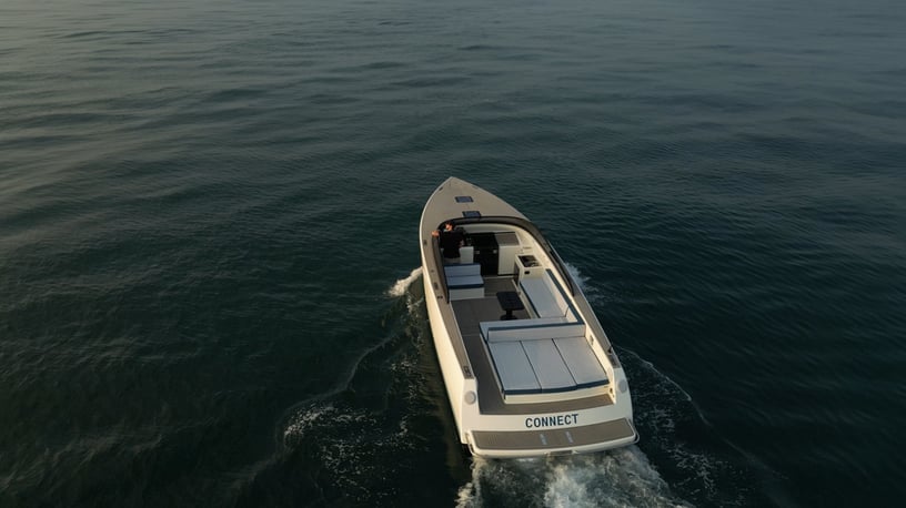 Van Dutch Connect 40 ft (13m) Bateau &agrave; moteur &agrave; Dubai Harbour &agrave; louer &agrave; Duba&iuml;