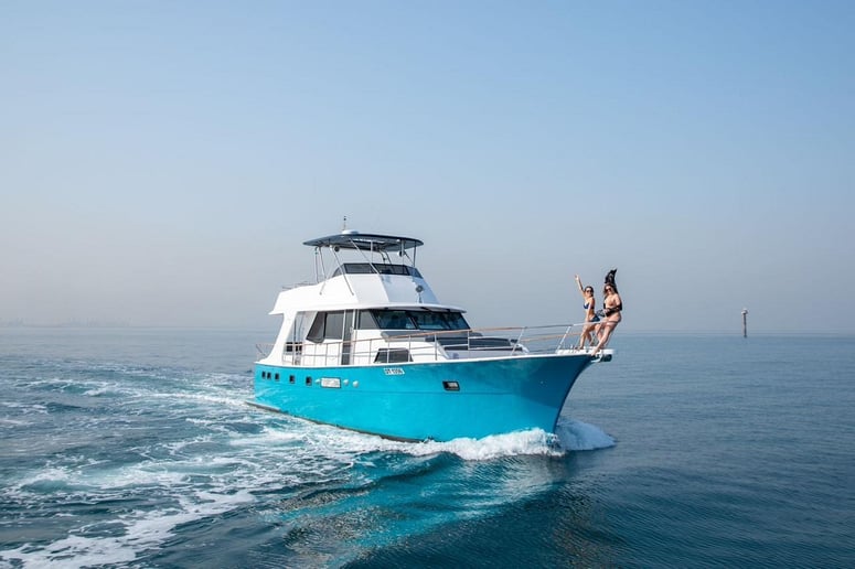 Vogue Hatteras 64 ft (20m) Power boat in Dubai Harbour for rent in Dubai 1